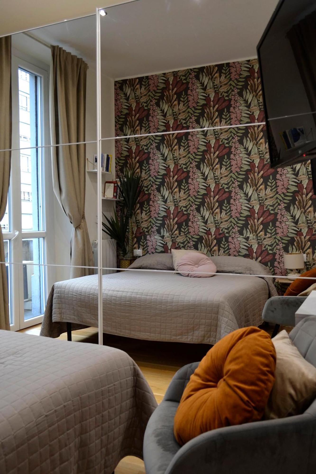 Peony House - 10 Min Duomo Apartment Милано Екстериор снимка